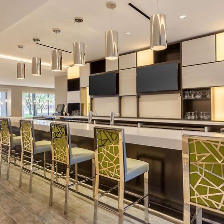 Doubletree By Hilton Hotel & Suites Houston By The Galleria Екстер'єр фото