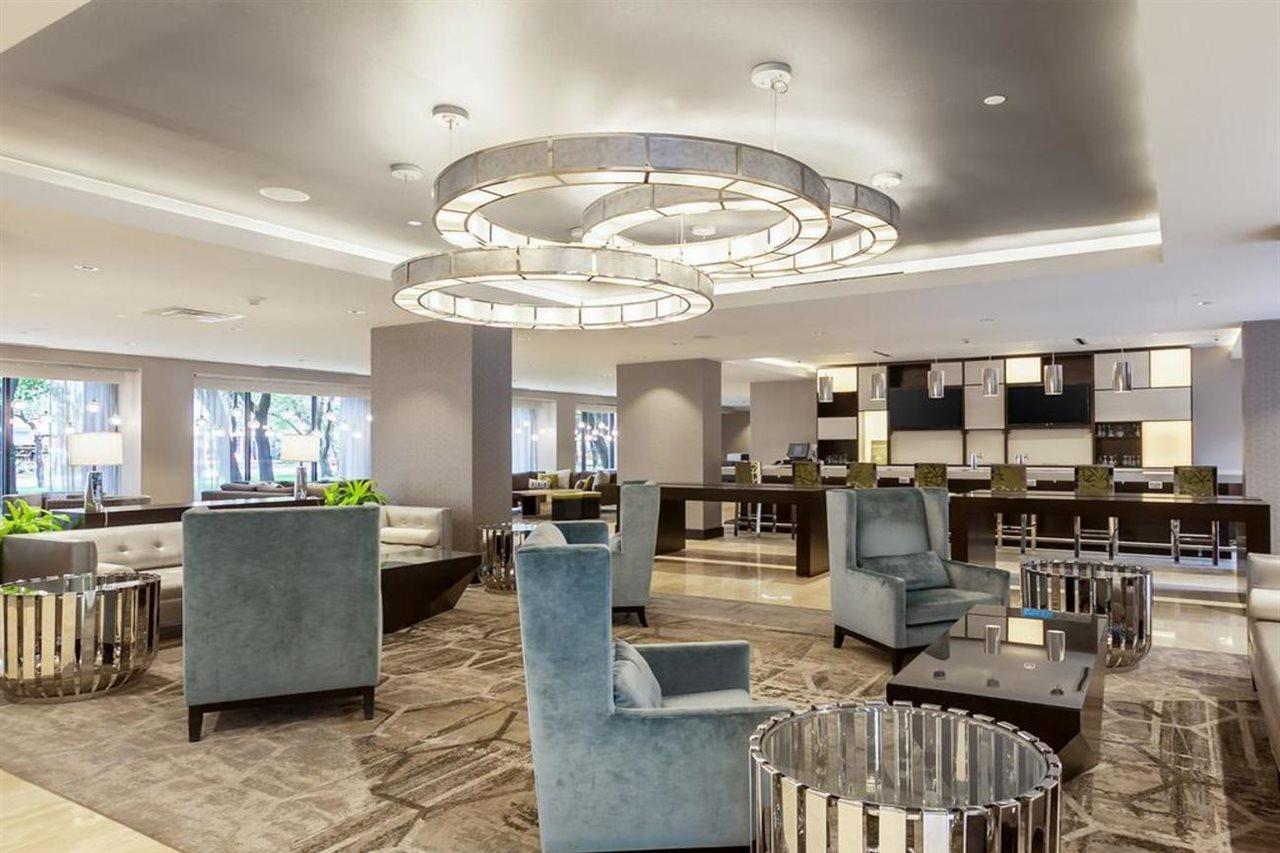 Doubletree By Hilton Hotel & Suites Houston By The Galleria Екстер'єр фото